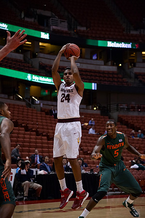 120113_HONDA_CENTER_0066