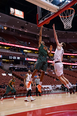 120113_HONDA_CENTER_0024