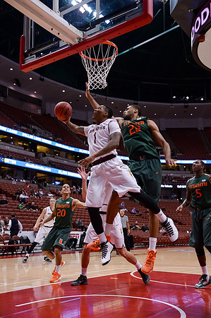 120113_HONDA_CENTER_0081