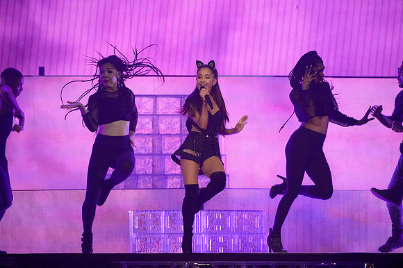041015_HONDA_CENTER_0107