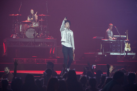 041015_HONDA_CENTER_0058
