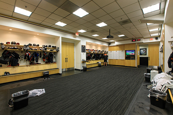 100716_HONDA_CENTER_0032