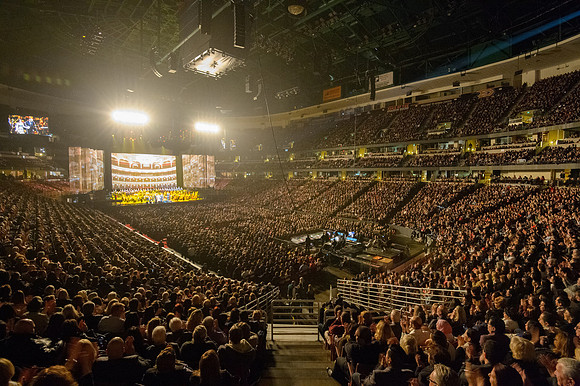 120416_HONDA_CENTER_0024