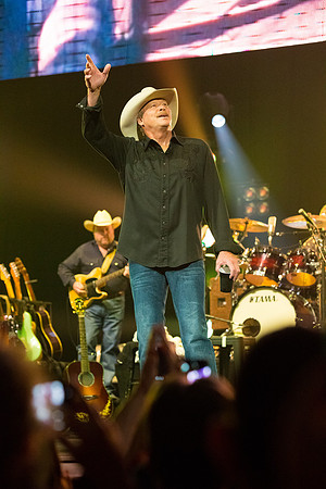 041616_HONDA_CENTER_0051