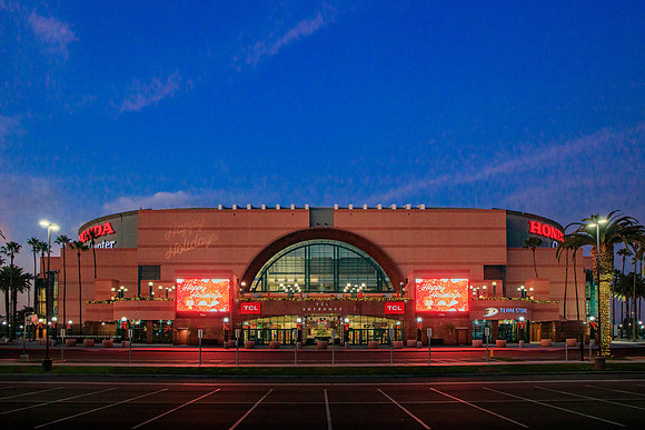 121119_HONDA_CENTER_0008