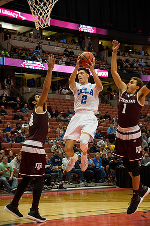 112716_HONDA_CENTER_0012