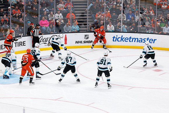 101624_ANAHEIM_DUCKS_0585