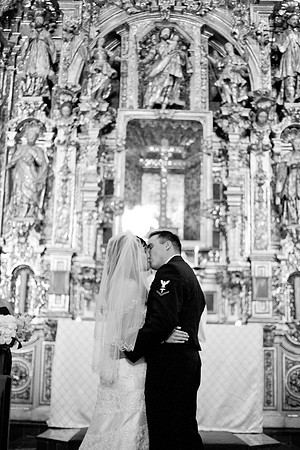 102211_FLOREZ_BW_0173