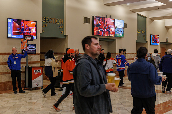 031125_ANAHEIM_DUCKS_0960