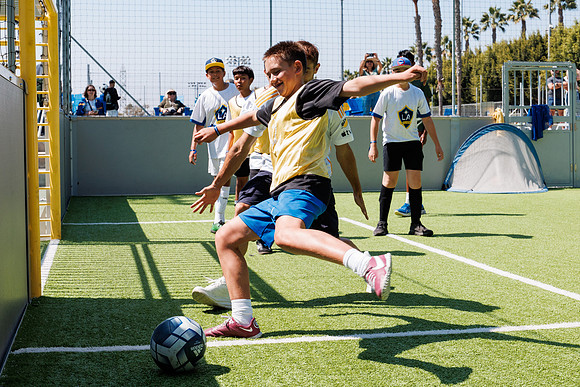092224_AMERICAN_EXPRESS_RM_0404