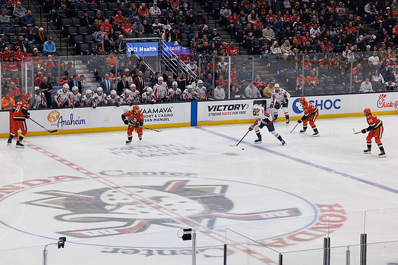 031125_ANAHEIM_DUCKS_0977