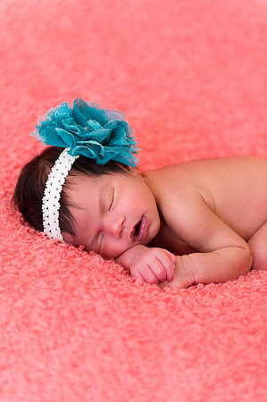 JOCELYN_NEWBORN_027