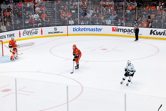 101624_ANAHEIM_DUCKS_0514
