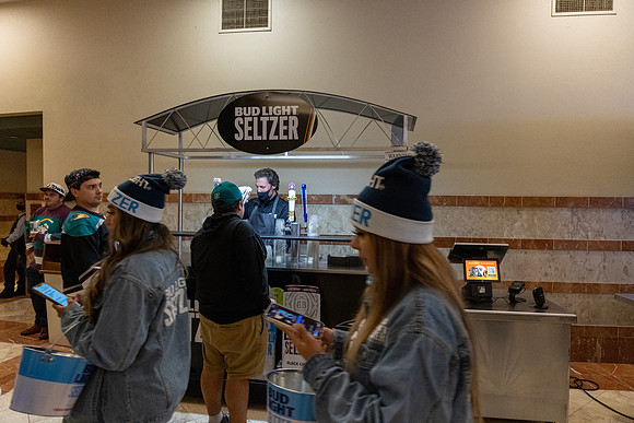 101321_ANAHEIM_DUCKS_0907