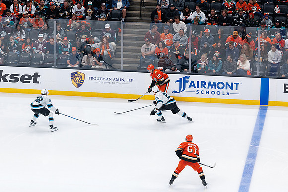 101624_ANAHEIM_DUCKS_0664