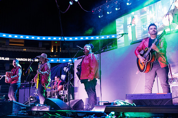 021024_HONDA_CENTER_0006