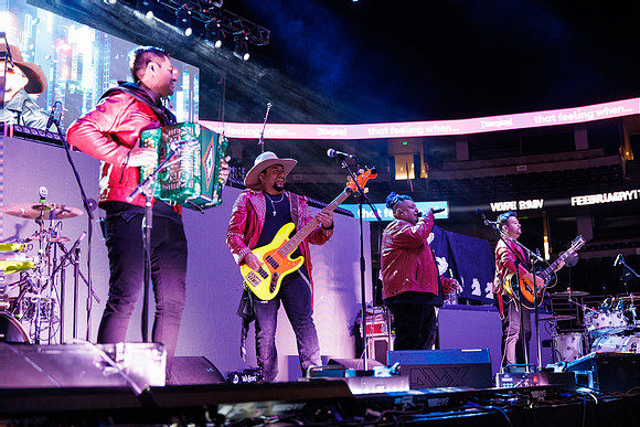 021024_HONDA_CENTER_0014