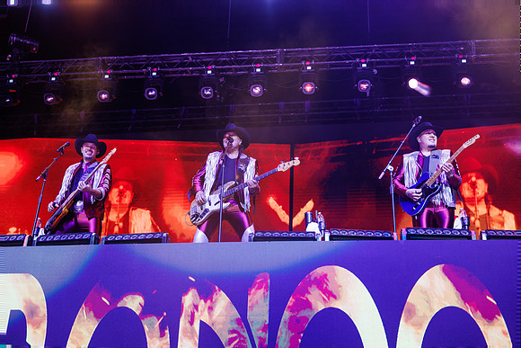 021024_HONDA_CENTER_0145