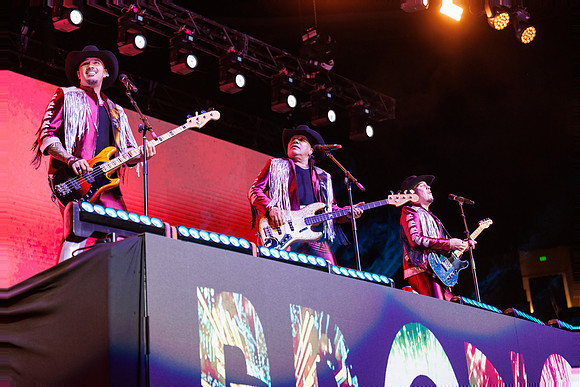 021024_HONDA_CENTER_0212