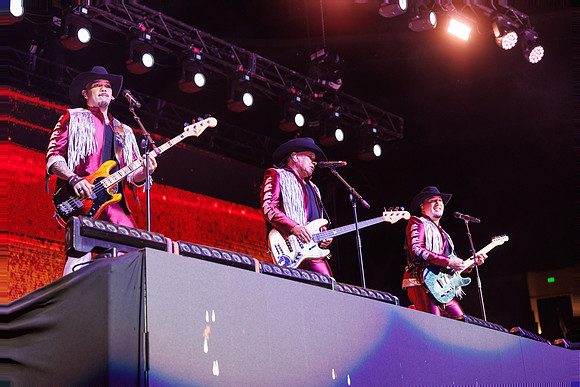 021024_HONDA_CENTER_0215