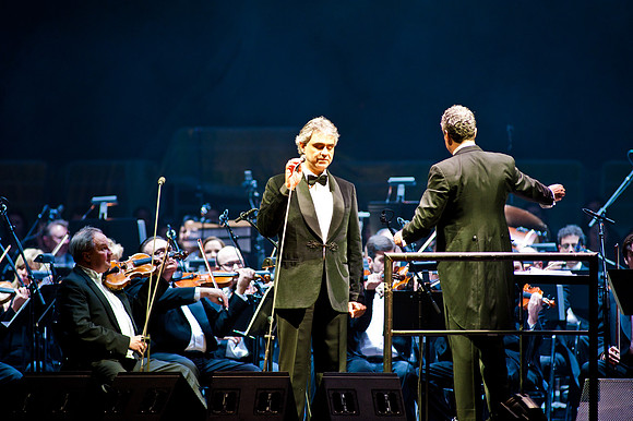121111_Honda_Center_010