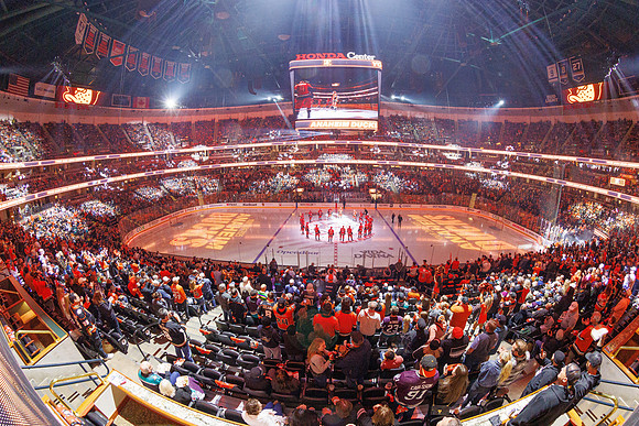 101624_ANAHEIM_DUCKS_0853