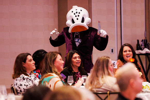 030424_ANAHEIM_DUCKS_0212