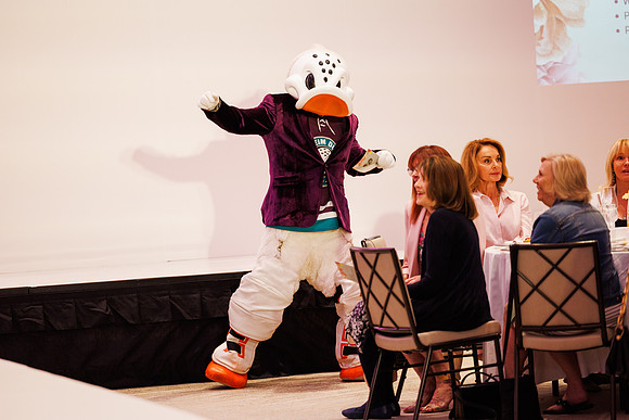 030424_ANAHEIM_DUCKS_0220