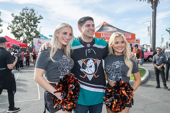 031024_ANAHEIM_DUCKS_0033