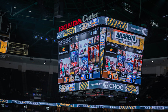 031024_ANAHEIM_DUCKS_0068