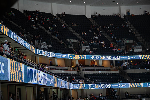 031024_ANAHEIM_DUCKS_0074