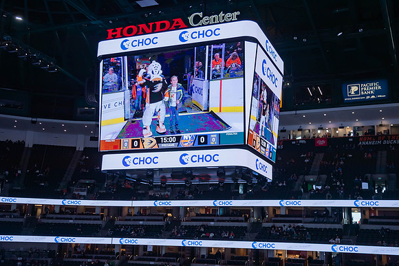 031024_ANAHEIM_DUCKS_0083