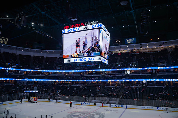 031024_ANAHEIM_DUCKS_0100