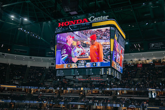 031024_ANAHEIM_DUCKS_0141
