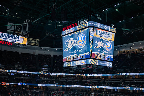 031024_ANAHEIM_DUCKS_0144