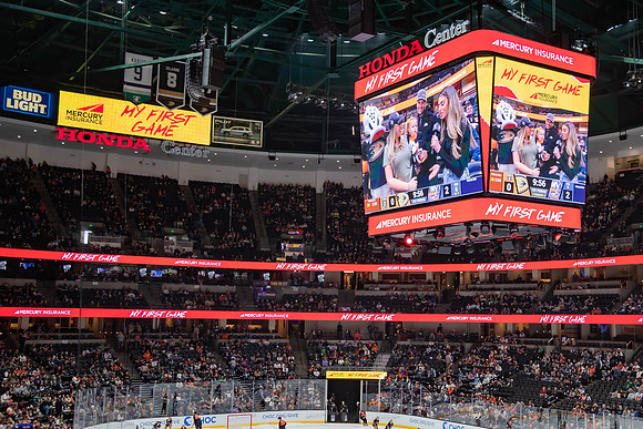 031024_ANAHEIM_DUCKS_0156