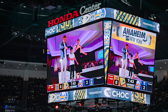 031024_ANAHEIM_DUCKS_0183