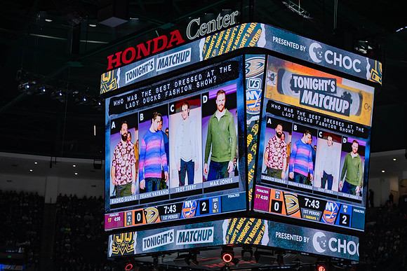 031024_ANAHEIM_DUCKS_0186