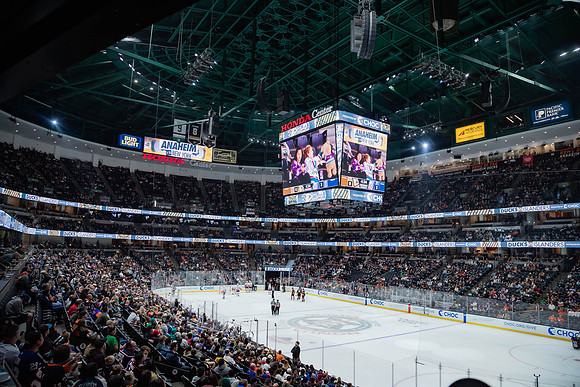 031024_ANAHEIM_DUCKS_0192