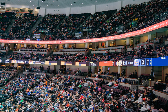 031024_ANAHEIM_DUCKS_0195