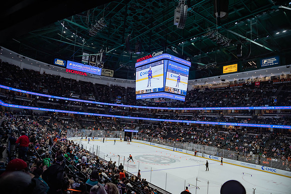 031024_ANAHEIM_DUCKS_0206