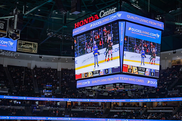 031024_ANAHEIM_DUCKS_0209