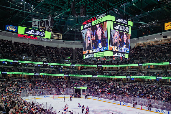 031024_ANAHEIM_DUCKS_0266