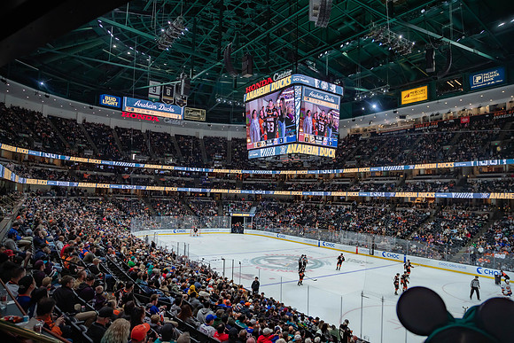 031024_ANAHEIM_DUCKS_0282
