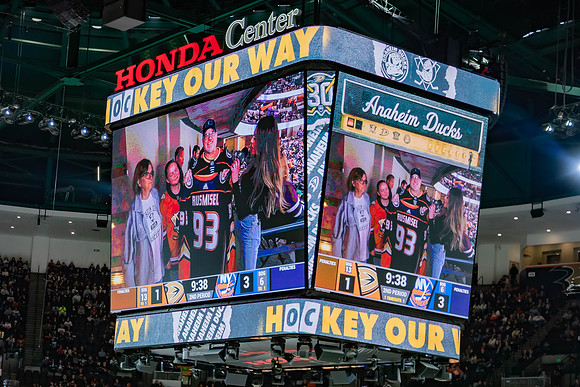 031024_ANAHEIM_DUCKS_0283