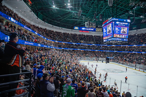 031024_ANAHEIM_DUCKS_0293