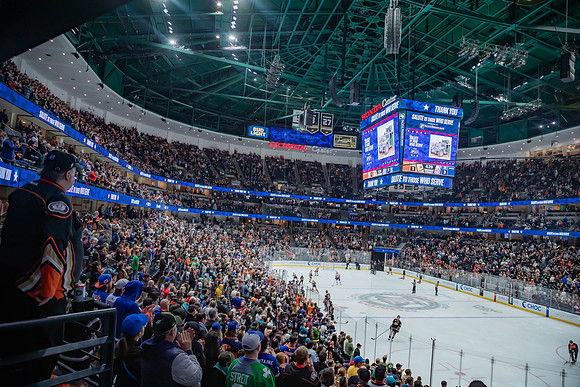 031024_ANAHEIM_DUCKS_0294