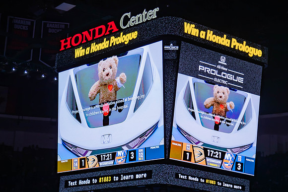031024_ANAHEIM_DUCKS_0305