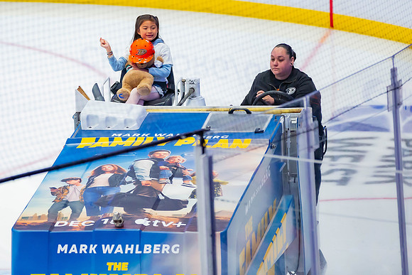 031024_ANAHEIM_DUCKS_0318