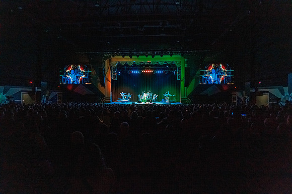 040325_GROVE_OF_ANAHEIM_101